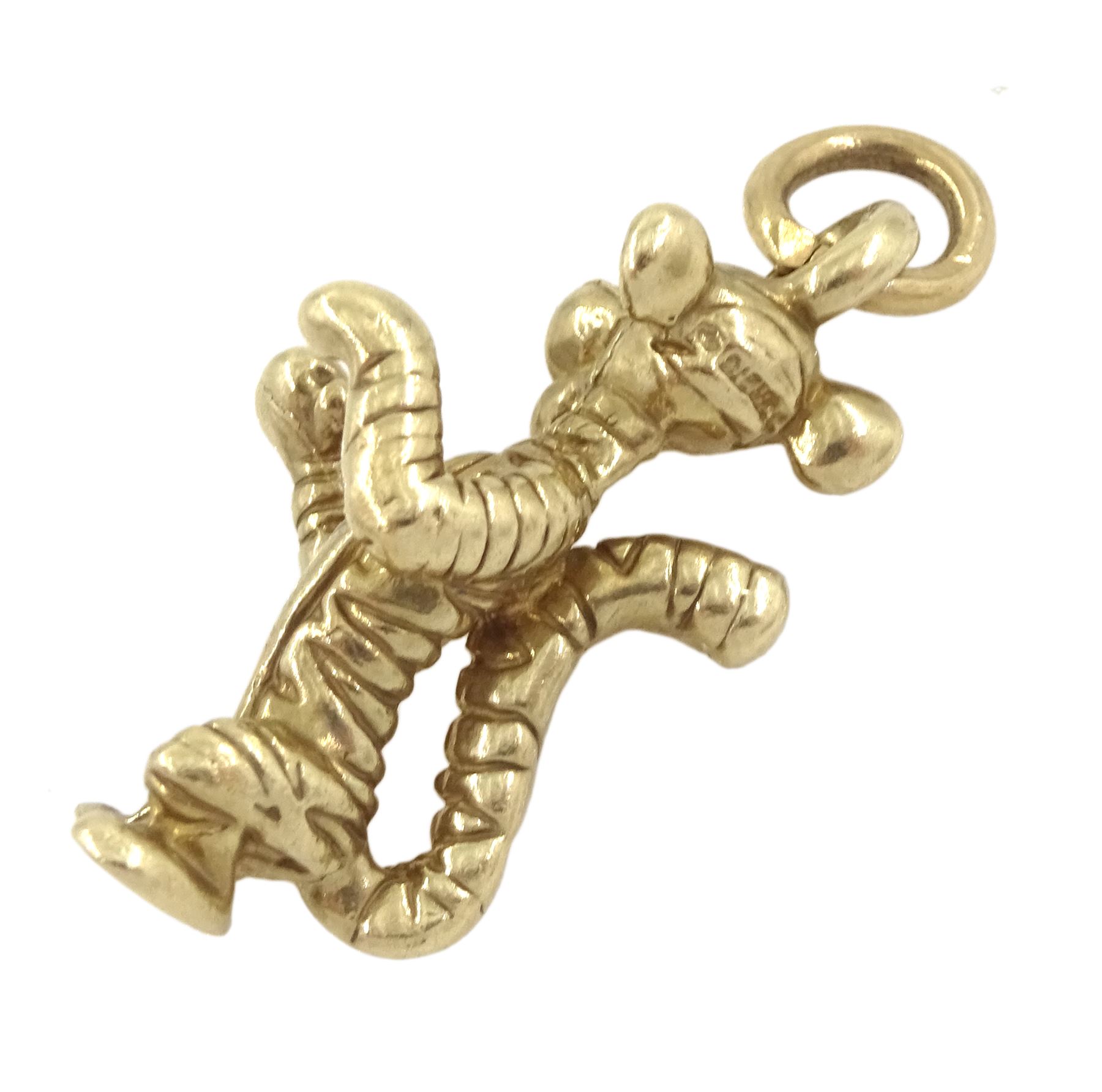 9ct gold Tigger pendant