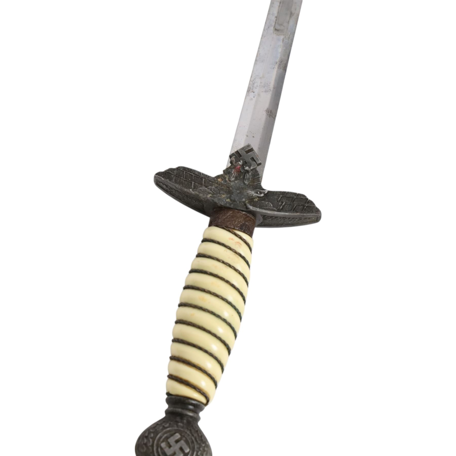 German Third Reich Luftwaffe 2nd type dress dagger with double edged blade and celluloid grip, L43cm
