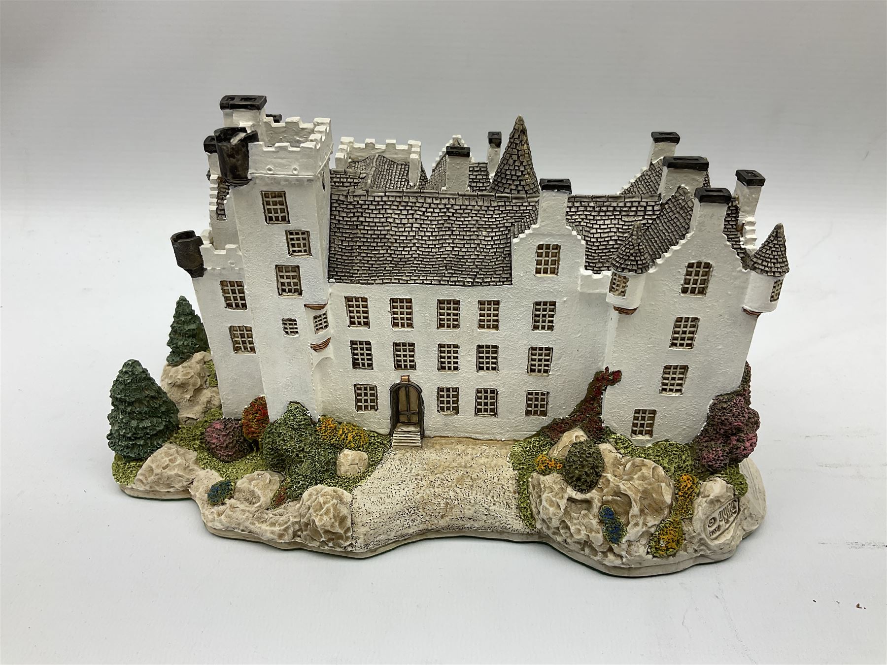 Two limited edition Lilliput Lane cottages, comprising Oakwood Smithy and Blair Athol, both boxed with deeds