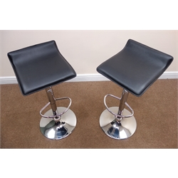  Pair chrome adjustable bar stools, H86cm  