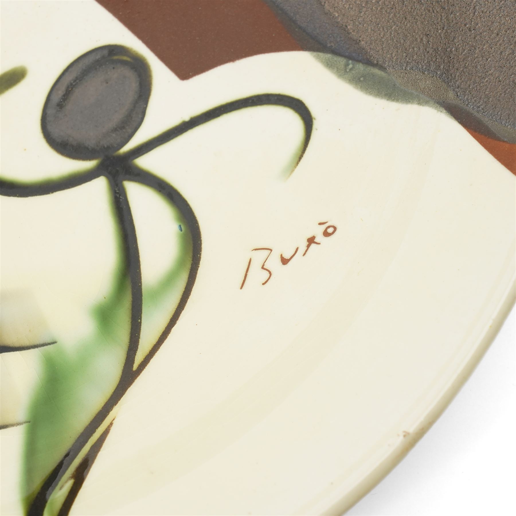 Thomas Buxo (Catalan Contemporary): two large bowls, and a triple division dish, all signed, D41cm (3)