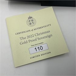 Queen Elizabeth II Isle of Man 2022 'Christmas' gold proof sovereign, cased with certificate 