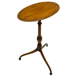 19th century satinwood tripod wine table, moulded oval top inlaid with boxwood and ebony stringing, fine turned vasiform column, three splayed supports with spade feet