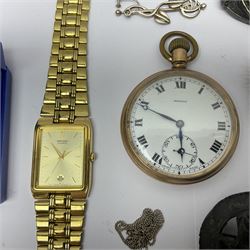 9ct gold 'Grandma' necklace and 'Special nan' pendant, Pinnacle open face gold plated pocket watch, Seiko quartz wristwatch and silver jewellery including Victorian brooches, etc