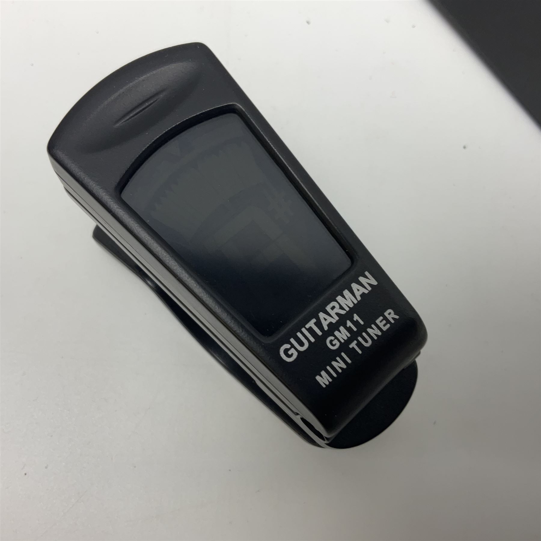 Aria Sinsonido mahogany electric travel guitar, serial no.0502385 L86cm; in original gig bag with earphones and GM11 Minituner; together with Fender Sidekick Reverb 25 amplifier and Marshall MG Series 15DFX amplifier (3)