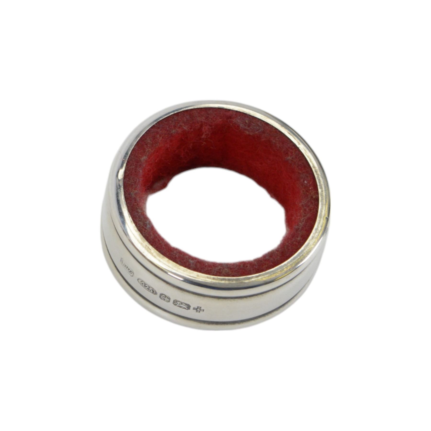 Modern silver mounted photograph frame, of rectangular form with reed and ribbon border, hallmarked Carr's of Sheffield Ltd, Sheffield 2000, together with a silver napkin ring and a silver Port decanter label, both hallmarked, frame H26cm x 21cm