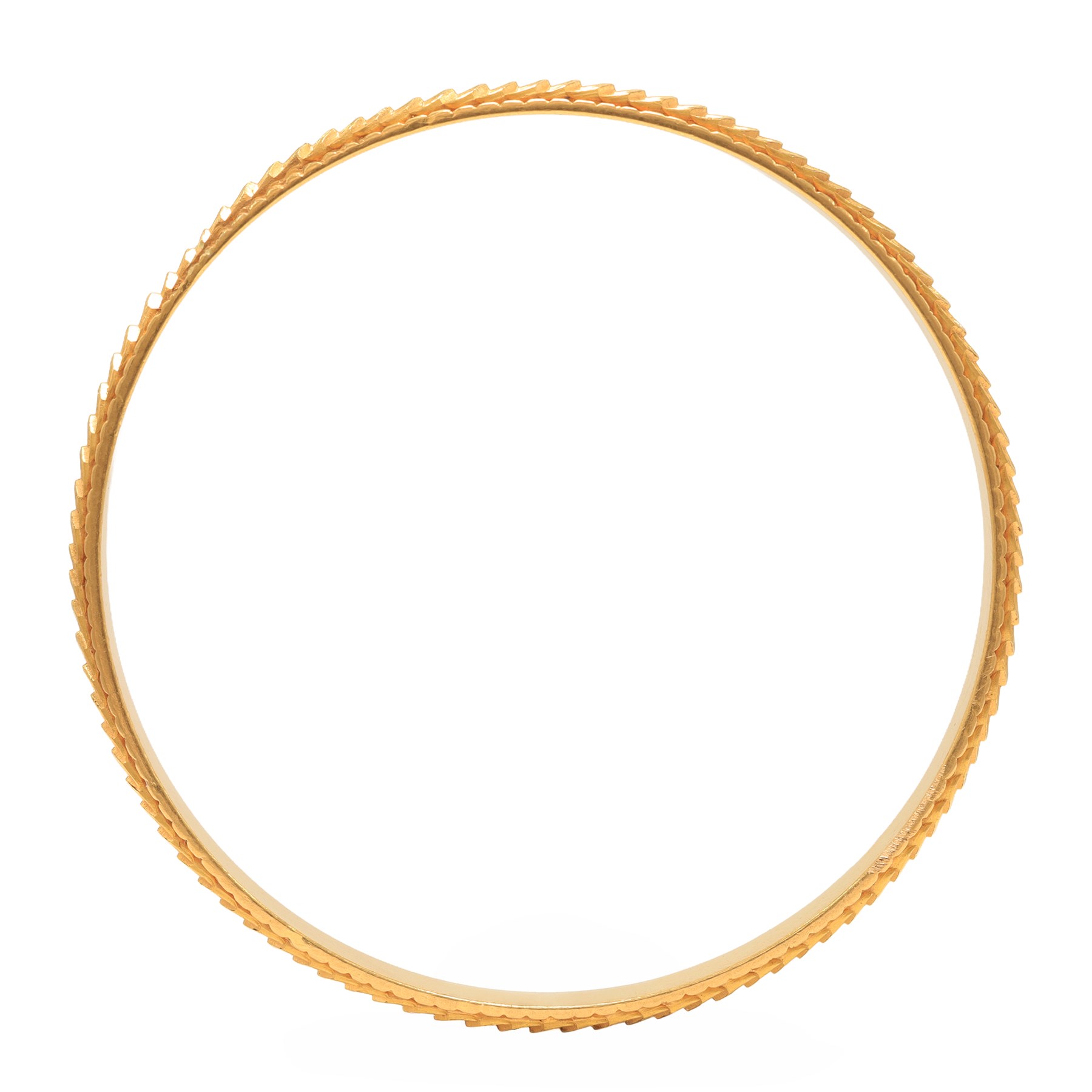 21ct gold bangle with engraved decoration