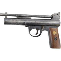 Webley Mark I .177 air pistol, circa 1924, serial number 34599, the air chamber marked Webley Air Pistol Mark I, Webley & Scott Ltd. Birmingham & London, with logo inset to the wooden grips, H13cm, L20cm