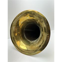 Early 20th century Edison Standard phonograph, with lift-off oak cover, Serial No S160855, brass horn, W25cm