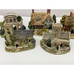 Twenty-one Lilliput Lane models from the British Collection, to include Walton Lodge, Golden Memories, Hickory Dickey Dock (version two), Nightingale etc, all with boxes some with deeds