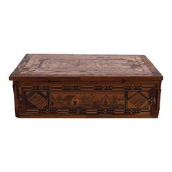 Napoleonic prisoner of war straw work box, the exterior with panels of buildings in geometric borders, the interior of the hinged lid opening to reveal two compartments with hinged covers decorated with flowers, H8cm, D16cm