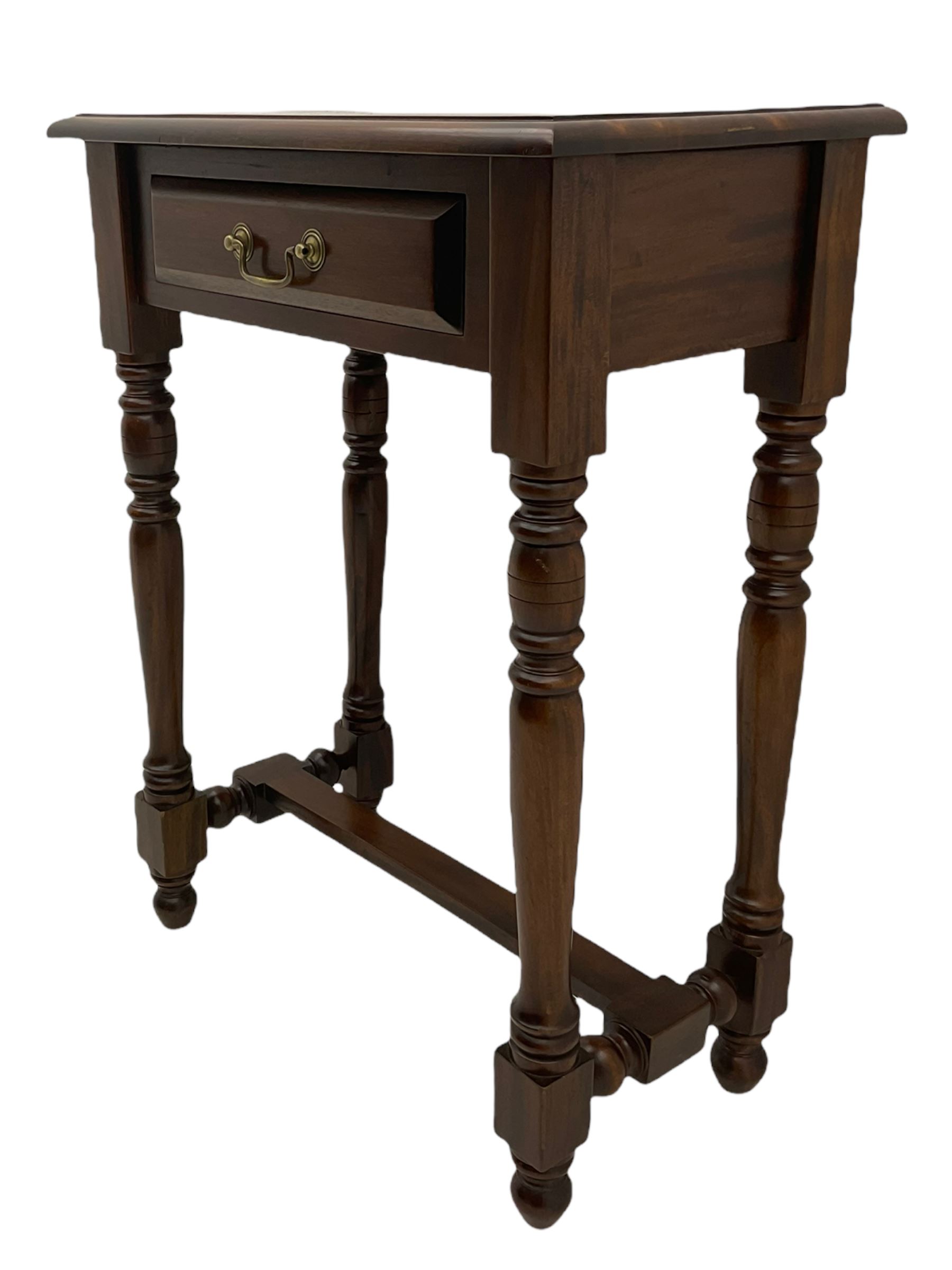 Small mahogany side table with single drawer