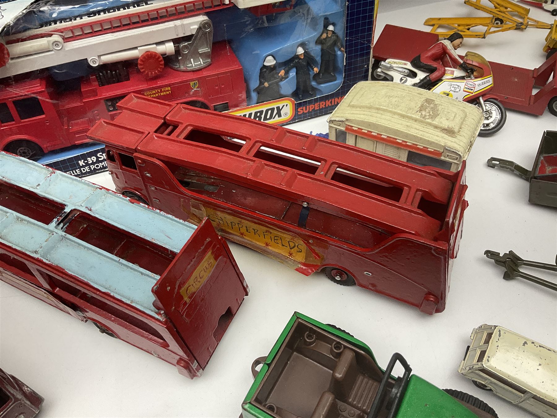 Various makers - Matchbox Superkings Snorkel Fire-Engine No.K-39 and King Size Scammell Tipper Truck No.K-19; both boxed; and large quantity of unboxed, playworn and repainted models by Dinky, Corgi, Lesney, EFE, Micromachines etc