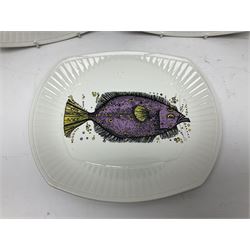 Set of Six Washington pottery fish series plates, titled Aquarius, together with two Ironstone pottery Beefeater plates, L28cm, H24cm