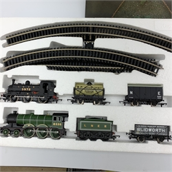 Hornby '00' gauge - Digital East Coast Pullman Set with 4-6-0 tender locomotive No.8556 with three Pullman coaches and Type J52 0-6-0 tank locomotive No.3972 with three wagons, boxed with operator's manual and Trakmat