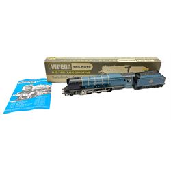 Wrenn '00/H0' gauge - City Class 4-6-2 locomotive 'City of Manchester' No.46246, boxed with instructions; and two unboxed Hornby '00' gauge 'blood and custard' passenger coaches (3)