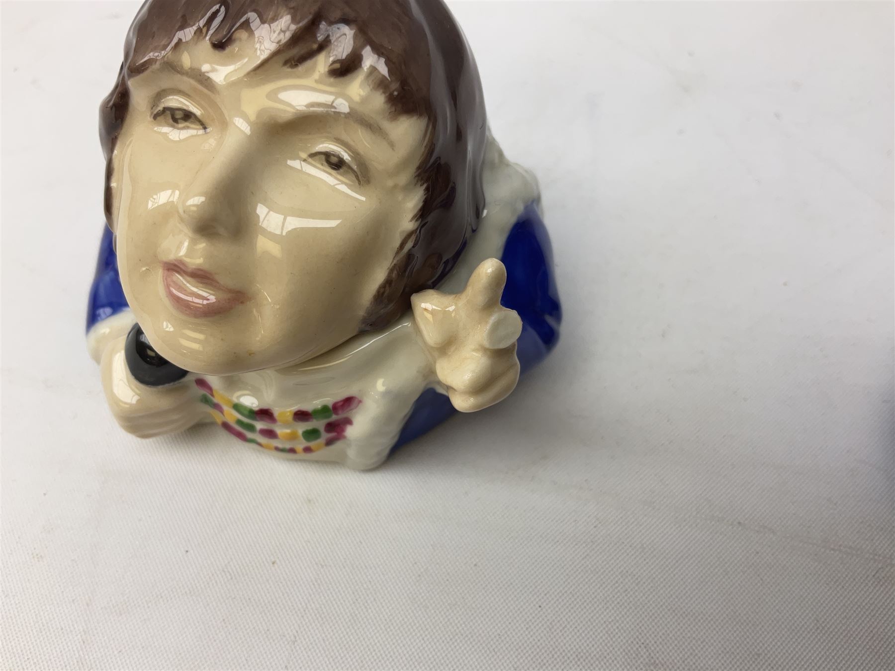 Fifteen Face Pots by Kevin Frances, all of music interest, to include the Beatles; Paul 'Kookoocachu', 'Love Is All You Need', 'Octopus's garden', 'While My Guitar Gently Weeps', 'All You Need Is Love' and 'Everybody's talking and no one says a word', Elton John; I'm still standing, Buddy Holly; 'That will be the day', David Bowie 'We can be heroes' , Mick Jagger prototype colour type etc, all boxed  