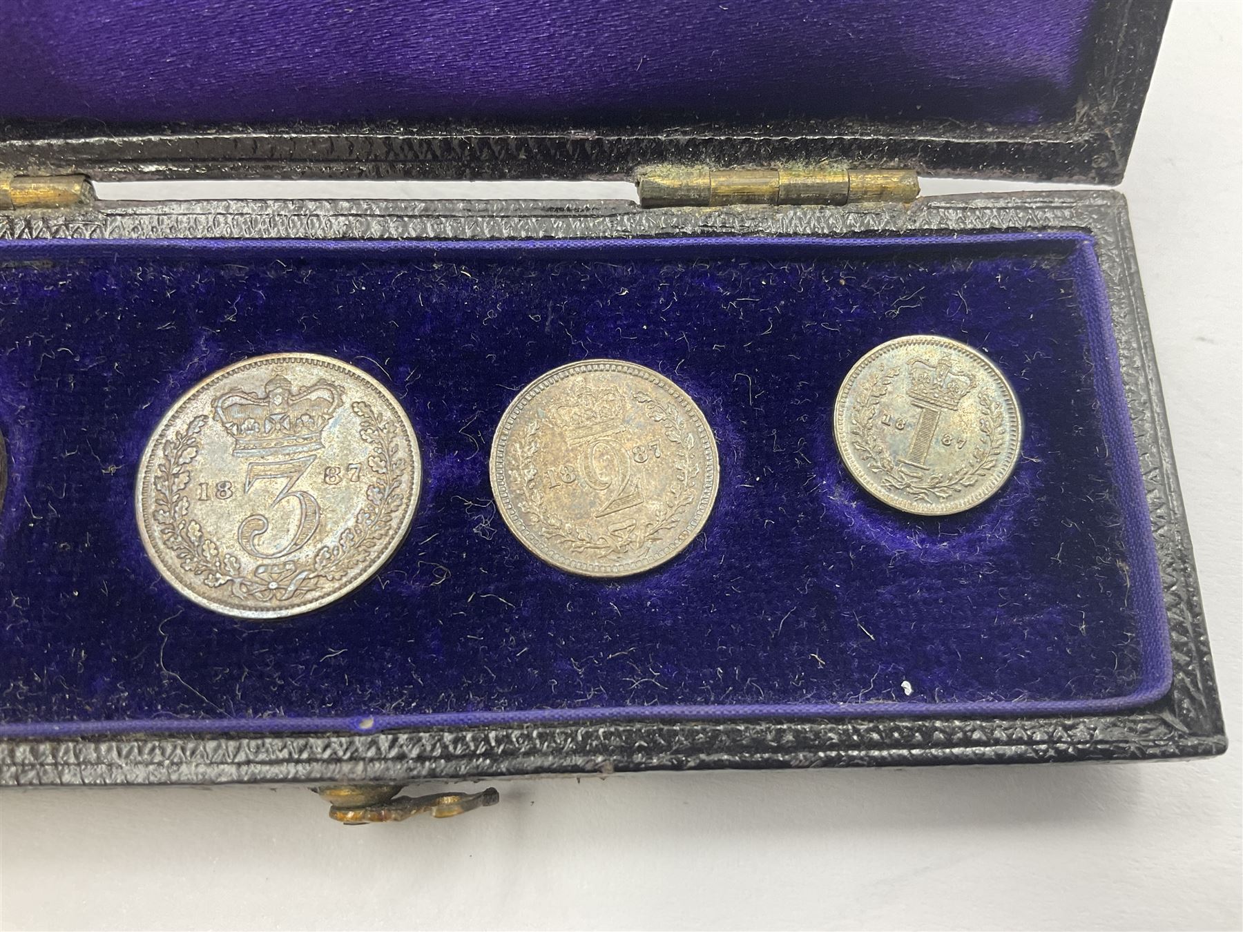 Queen Victoria 1887 maundy coin set, housed in a 'Maundy Money' case
