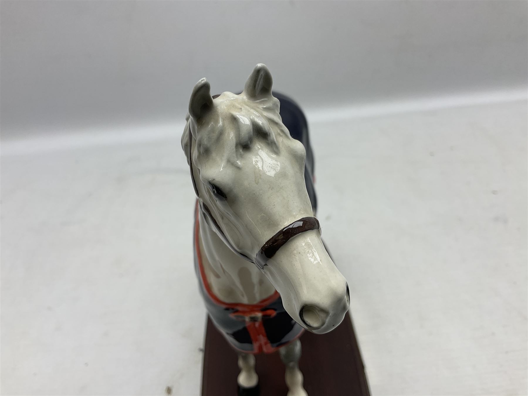 Beswick figure, grey Welsh Mountain Pony in a blue rug on plinth, no A247 H23cm