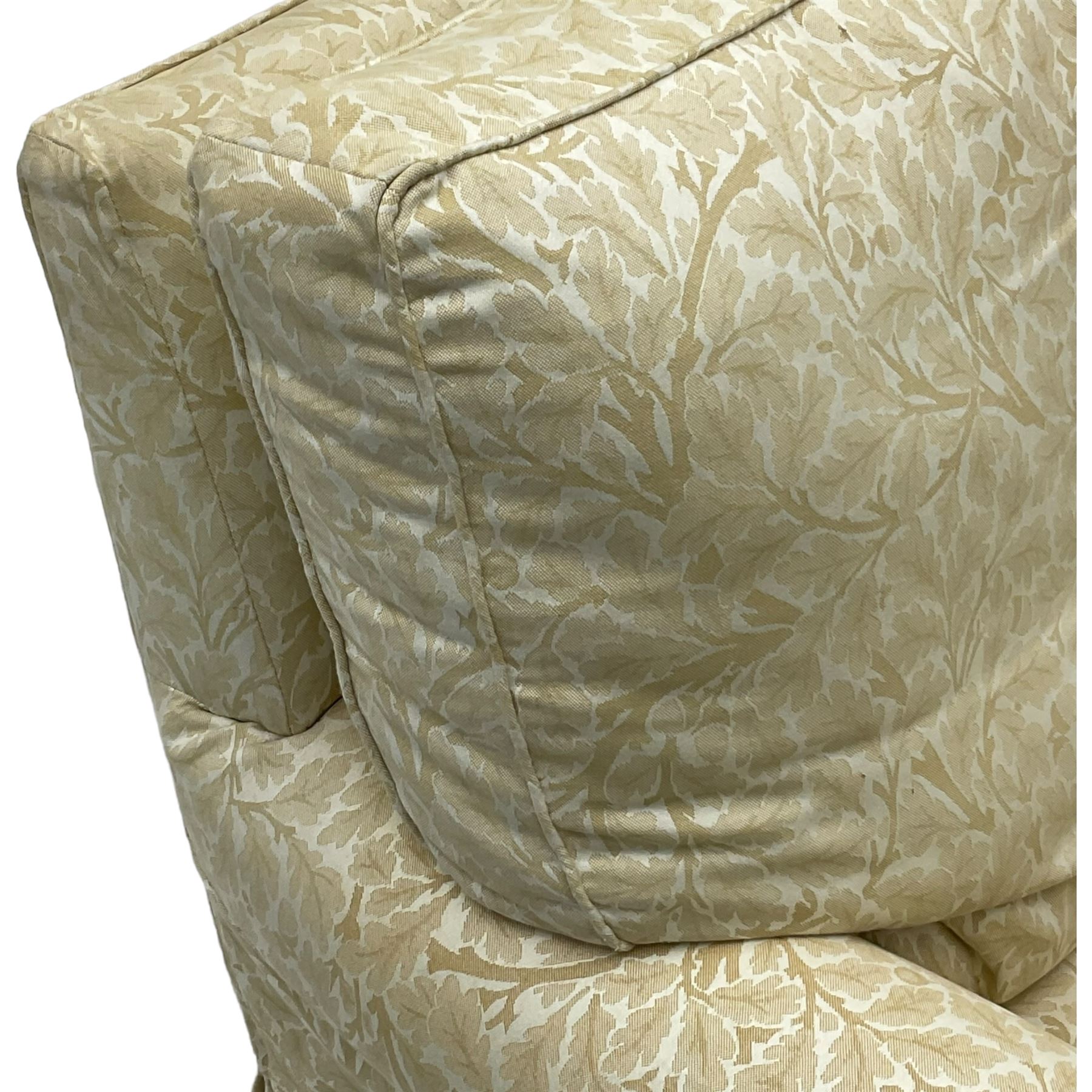 Multi-York - traditionally shaped armchair, upholstered in oak leaf and acorn patterned fabric