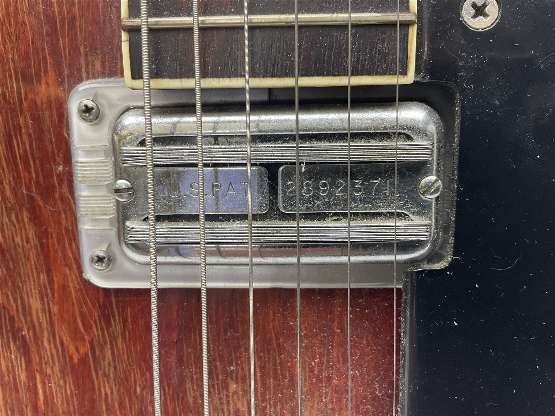 1968 American Gretsch Streamliner semi-acoustic guitar, serial no.89179; L108cm; in original case