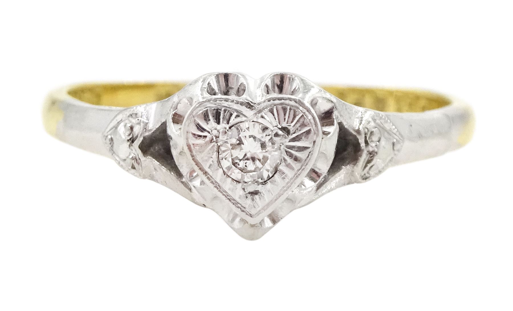 Single stone round brilliant cut diamond, heart shaped ring, stamped 18ct Plat