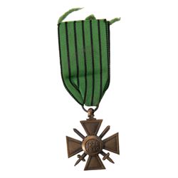 French Vichy uniform cloth insignia, together with Vichy Croix de Guerre 1939-1940, small school handout card of Marechal Petain and Vichy Petain calendar