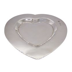 Early 20th century silver pin dish, modelled in the form of a heart, hallmarked William Hutton & Sons Ltd, Birmingham 1904, H12cm, approximate weight 1.76 ozt (54.9 grams)