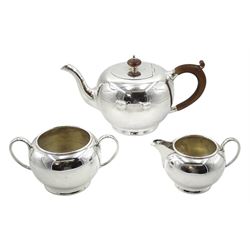 Silver three piece tea set by S W Smith & Co, Birmingham 1920, approx 35.2oz