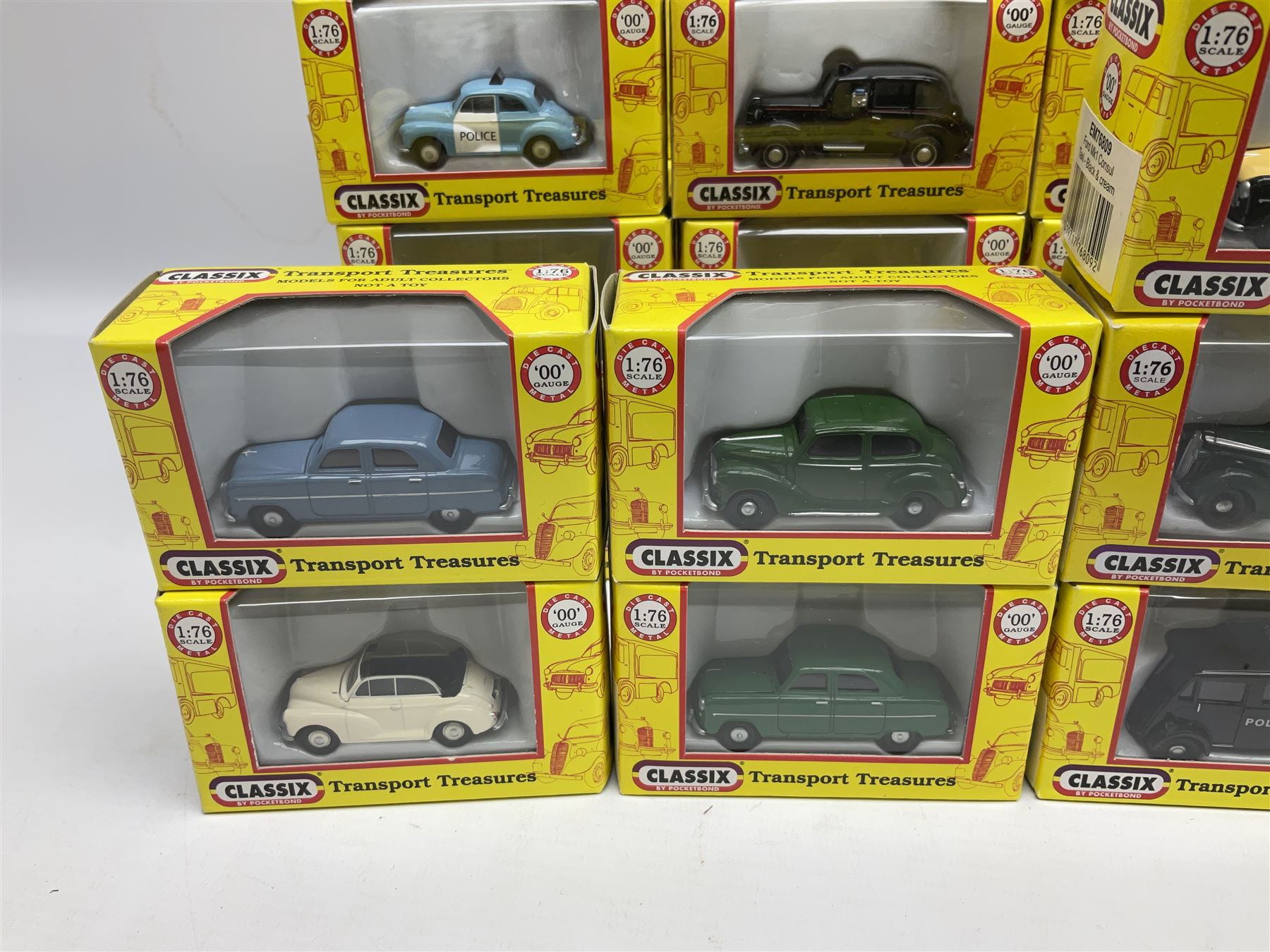 Seventy Classix Transport Treasures 1:76 scale die-cast models, all boxed (70)