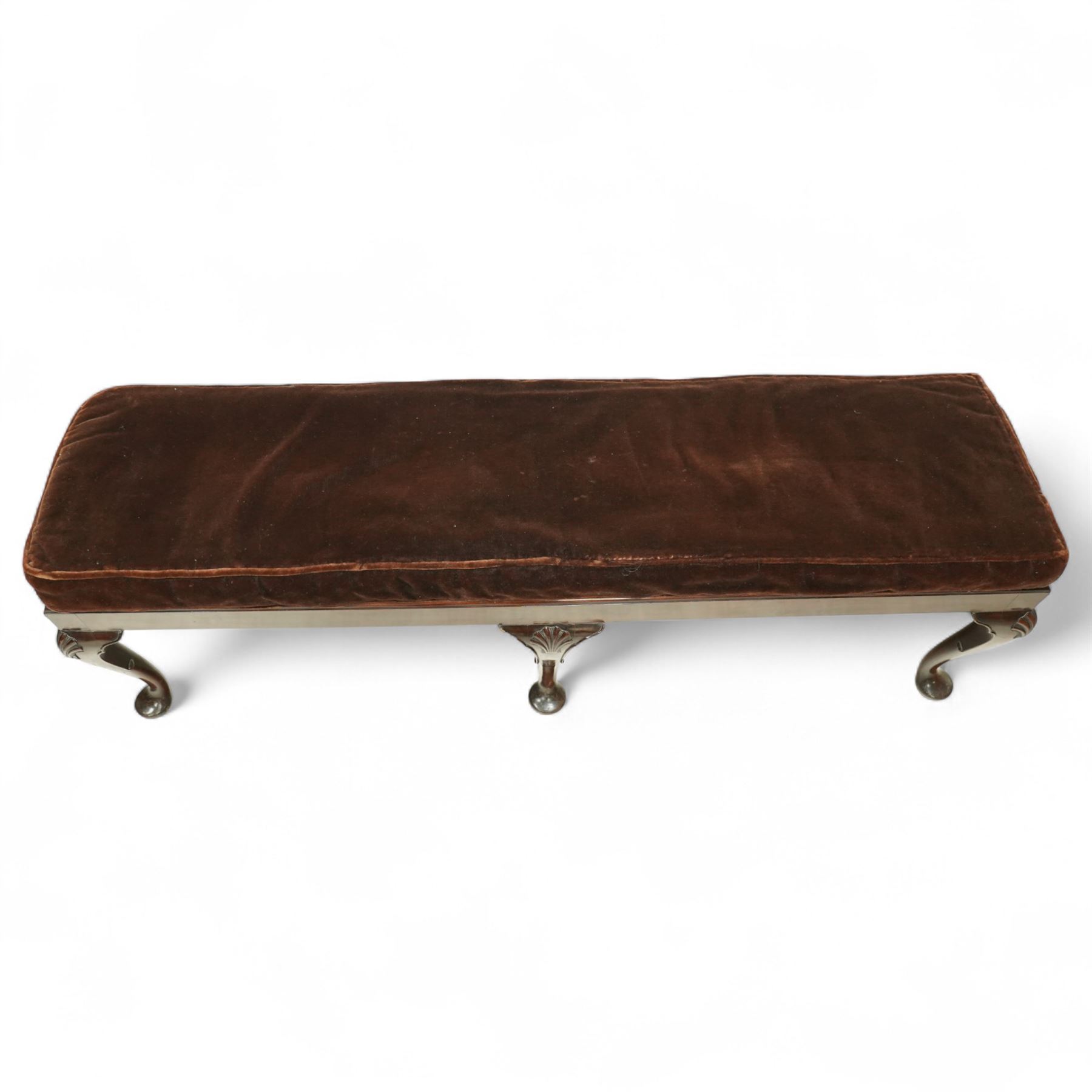 Early 20th century mahogany window seat in the George II style, with rectangular padded seat upholstered in brown velvet, raised on cabriole legs with carved shell knees and pad feet