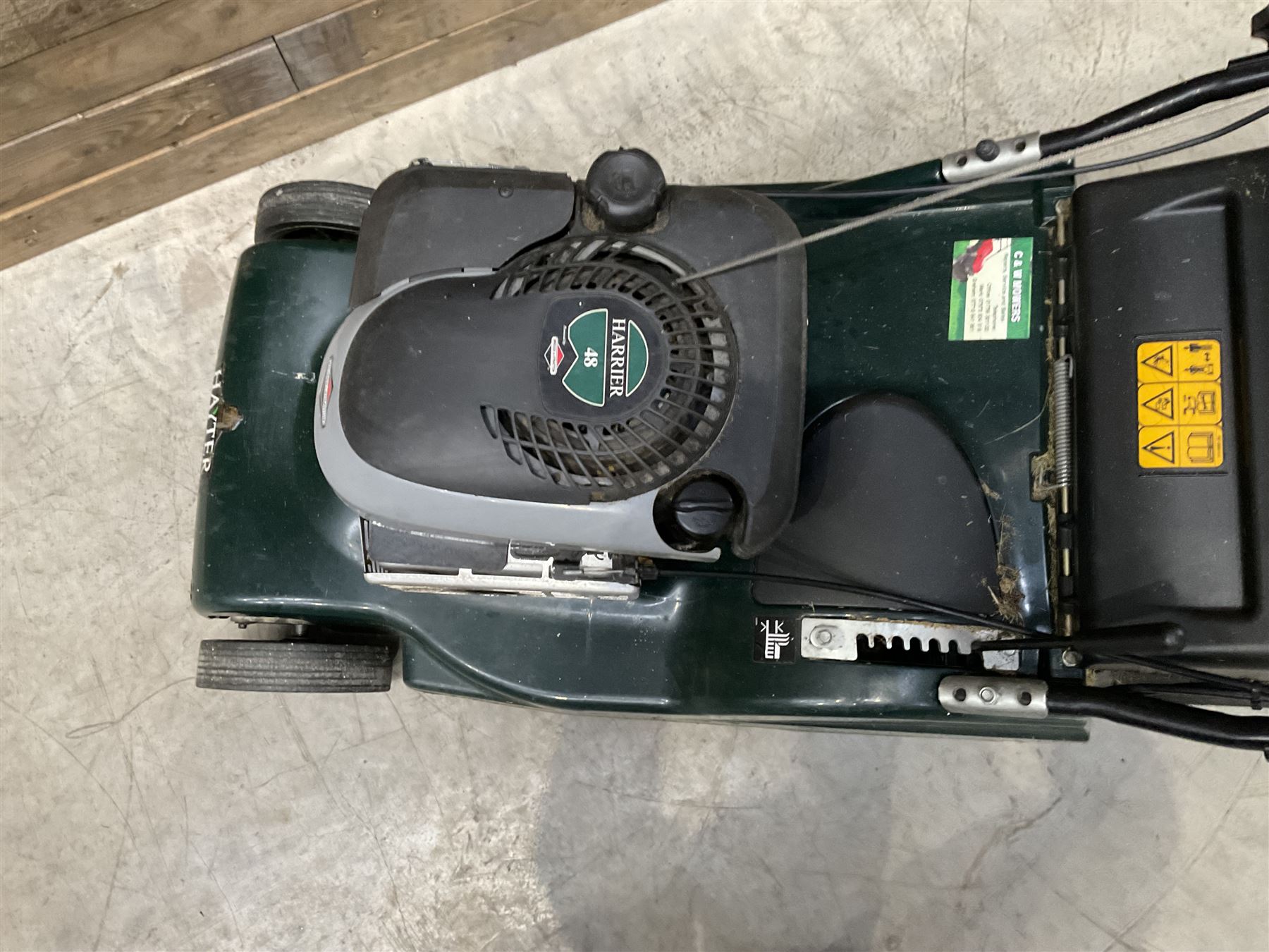 Hayter Harrier 48 lawnmower 