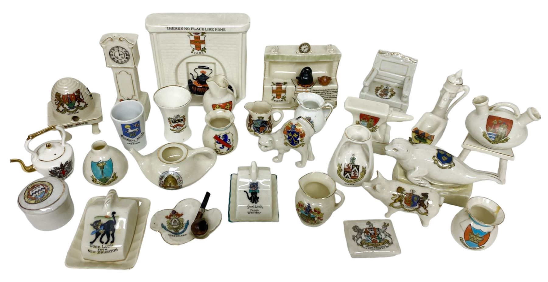 Collection of crested ware ceramics and similar, including items by W.H.Goss, Arcadian, Willow Art, etc 