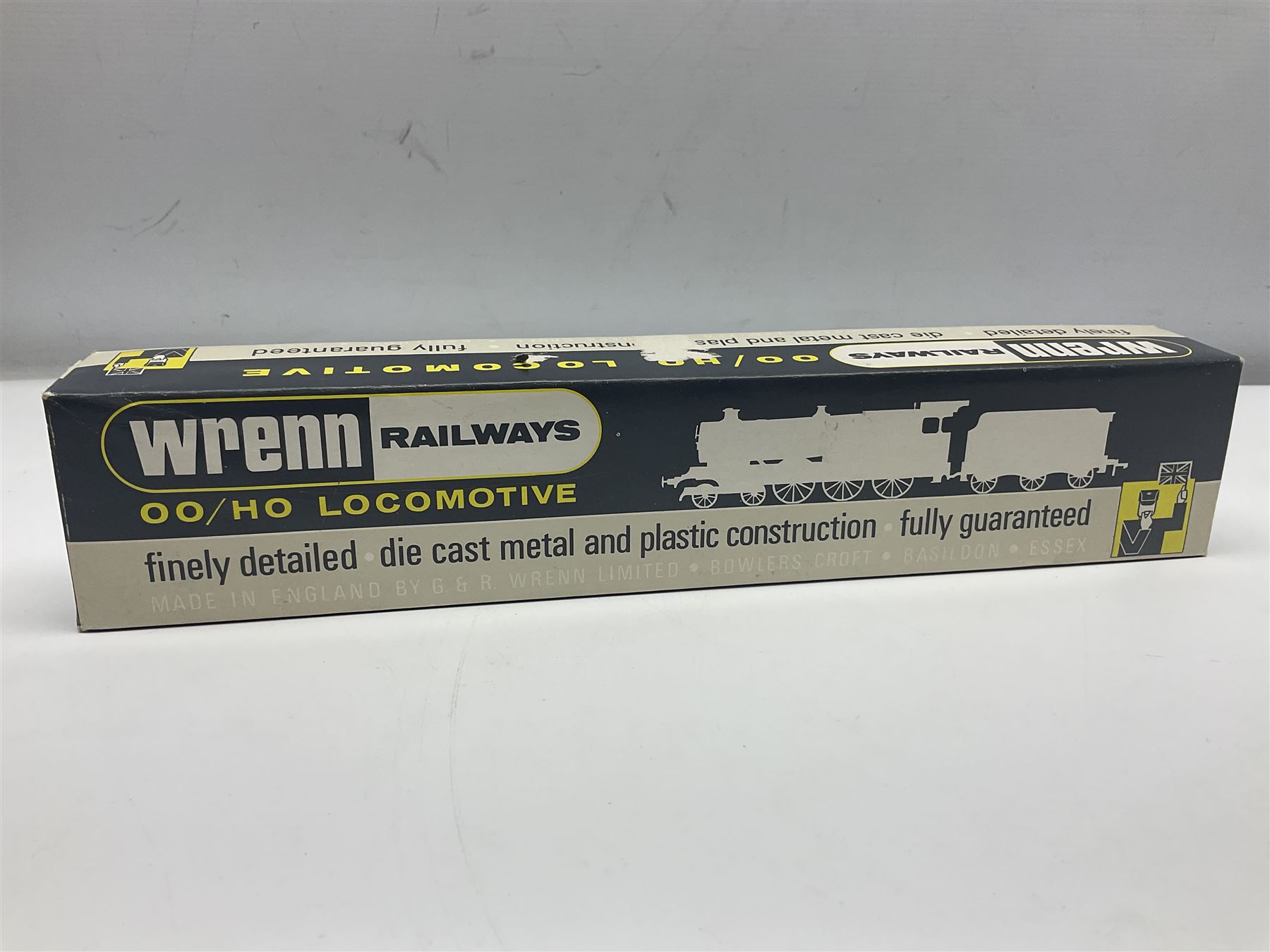 Wrenn '00/H0' gauge - Class A4 4-6-2 locomotive 'Mallard' No.60022; boxed with manual