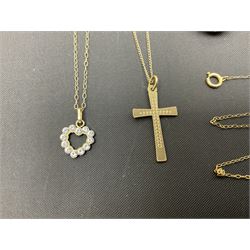 9ct gold jewellery, including stone set ring, signet ring, pair of cufflinks, cross pendant, together with a silver chain, heart locket and a pair of gilt terrier cufflinks, etc