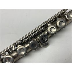 Lafleur three-piece flute, serial no.3357; in fitted carrying case