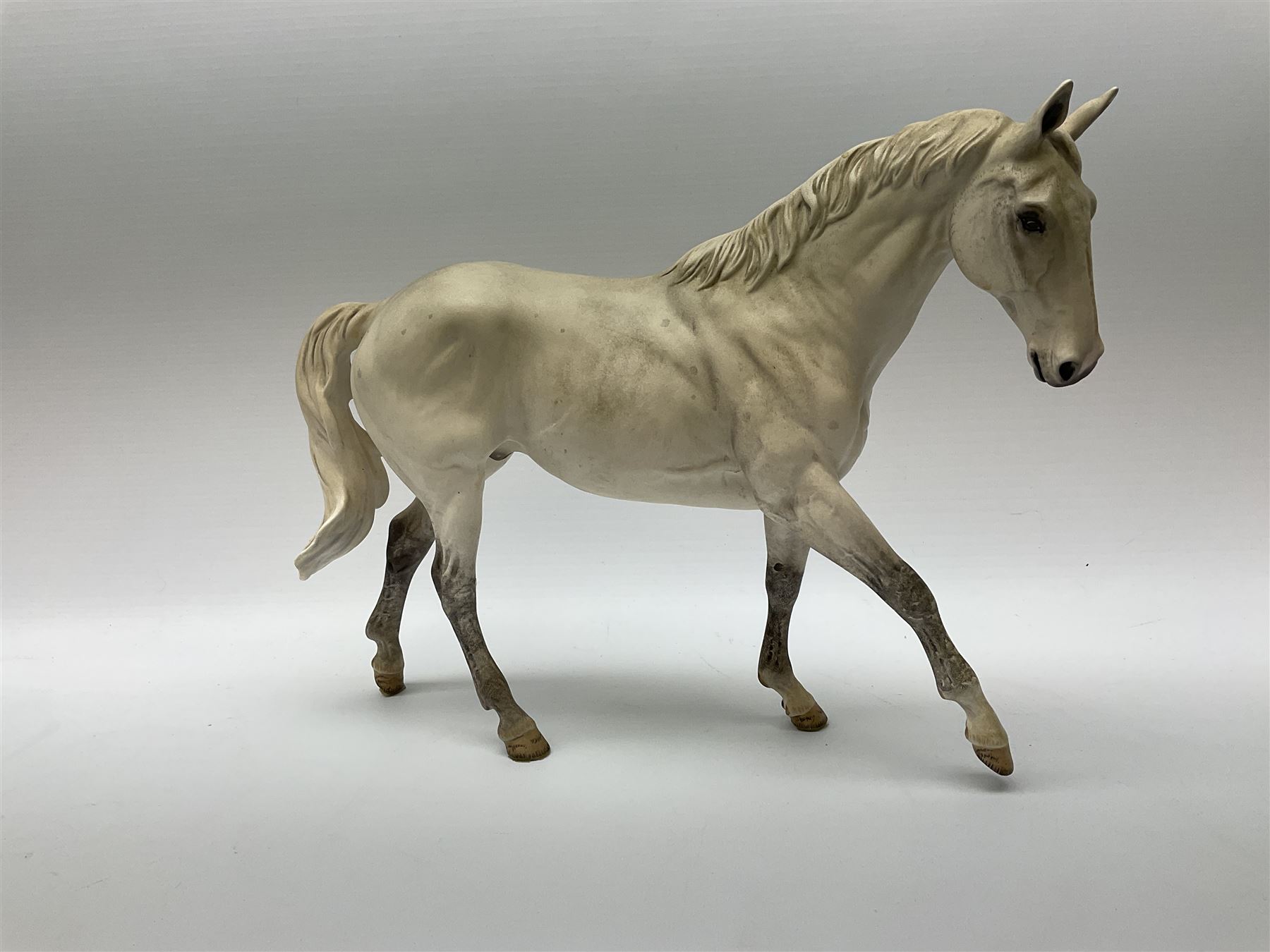 A Royal Doulton limited edition figure, Desert Orchid, 2563/7500, on wooden plinth, H32.5cm, with accompanying certificate. 
