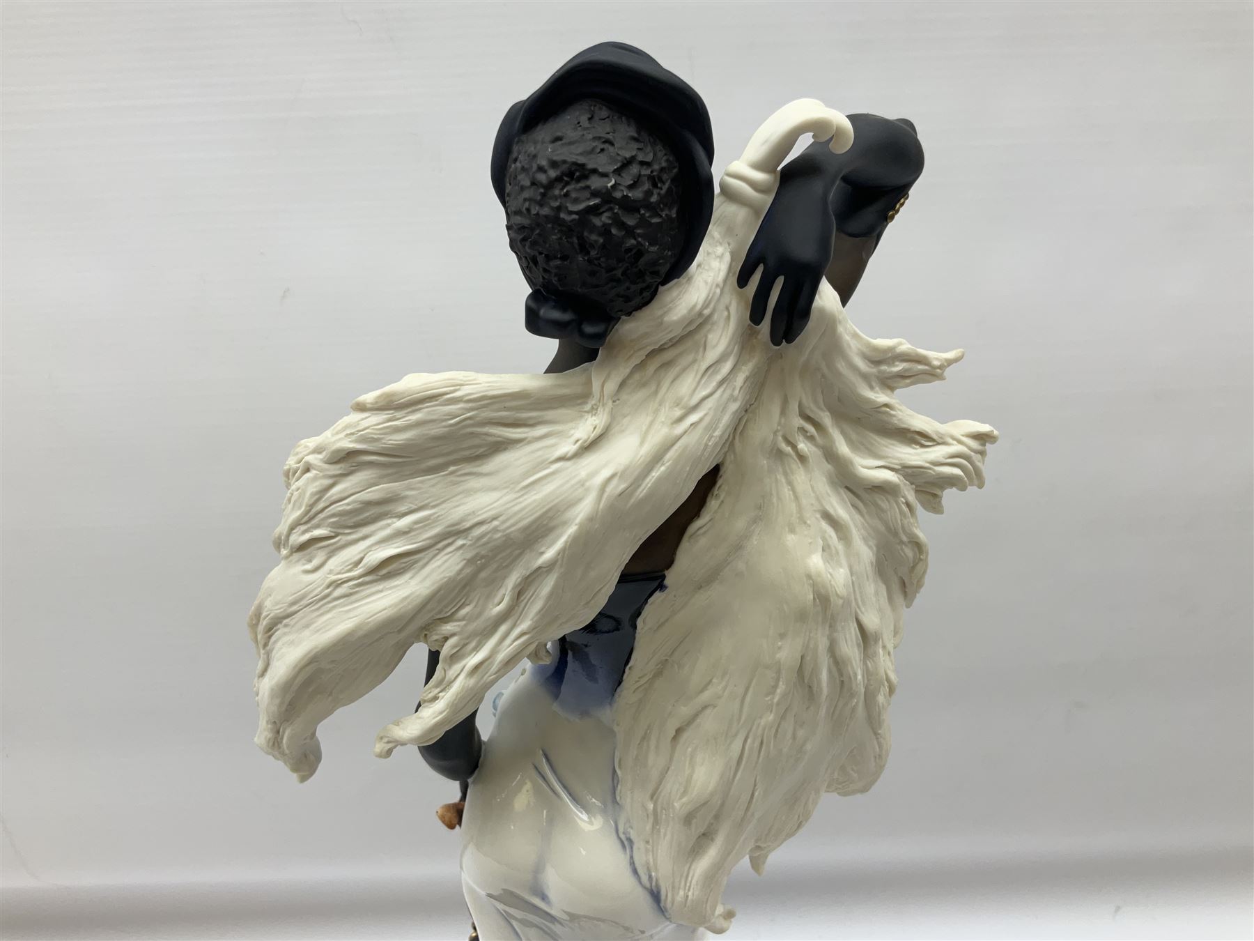 Giuseppe Armani Florence limited edition Night Stars figure group, 978/5000, no. 1377C, H47cm