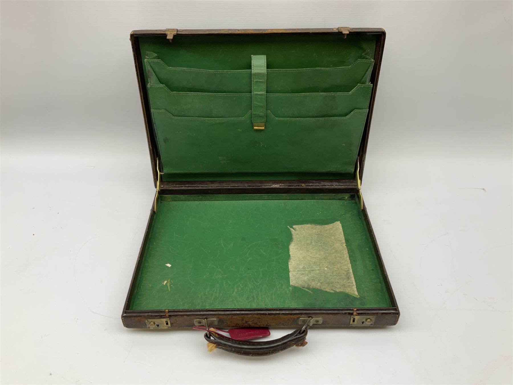 Vintage Gucci leather attache case with green leather, L40cm