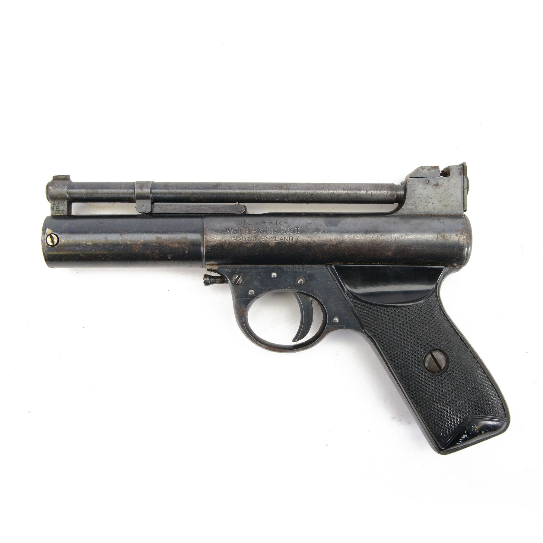 Webley Mark I .177 air pistol, serial number 26401, the air chamber marked 'Webley Mark I Made in England, Webley & Scott Ltd Birmingham Patented Gt Britain No 219872 and all Principle Countries', with checkered grip, H14cm, L19cm
