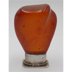  Amber handled desk seal with silver mount stamped 800, H6cm   