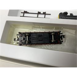 Trix Minitrix 'N' gauge - No.12363 'LINT' Diesel Powered Rail Car 'bendy' train; boxed; and No.11411 DB Zugset 'Danzas' goods set; boxed (2)