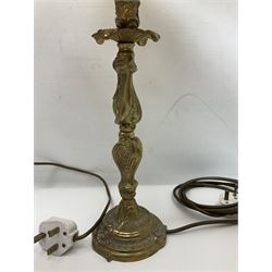 Green onyx and gilt metal table lamp decorated with puttos, together with gilt jardiniere stand and two other table lamps, stand H62cm