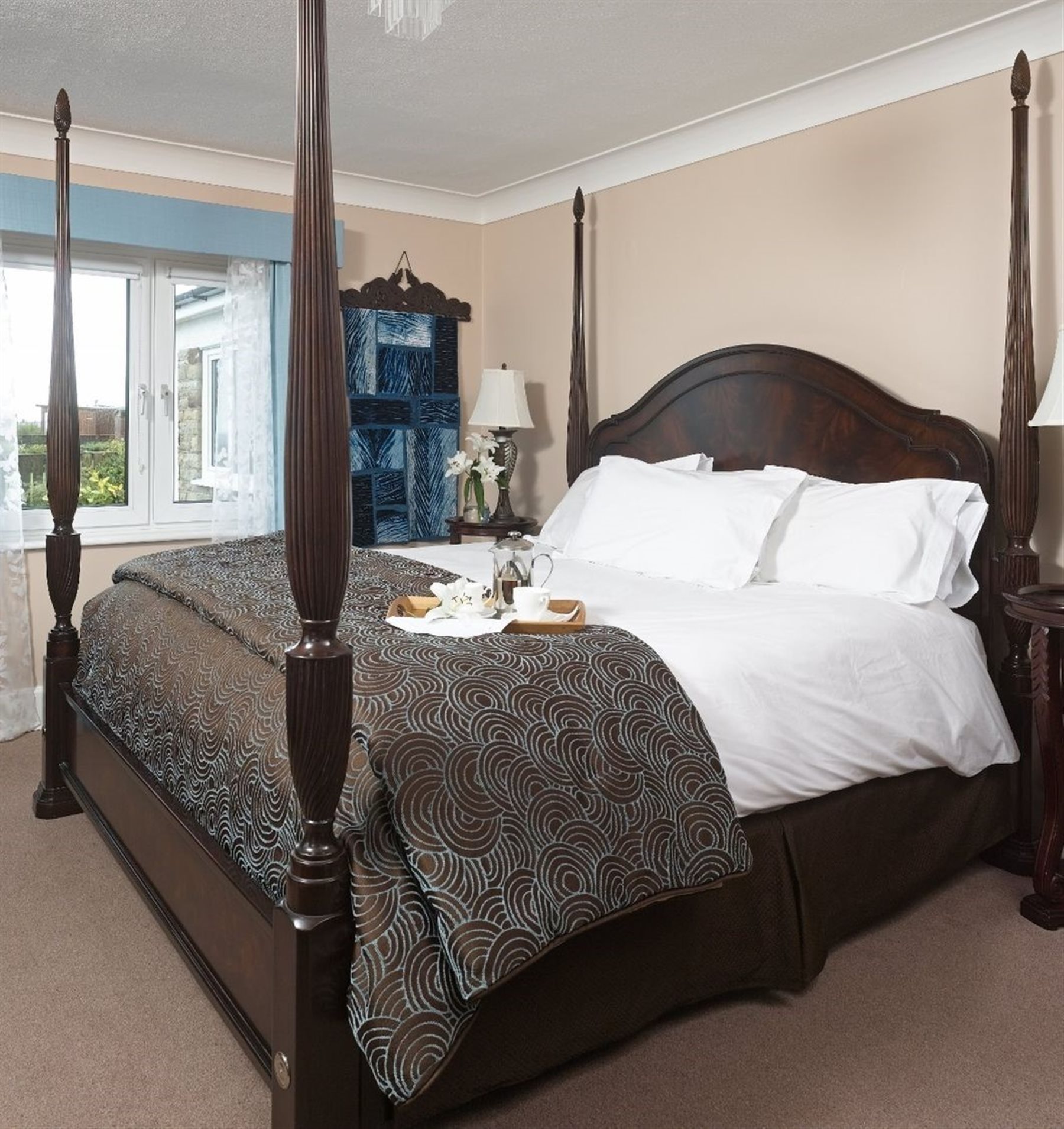 Georgian style mahogany four poster bed, W217cm, H230cm, L243cm (bed frame only)