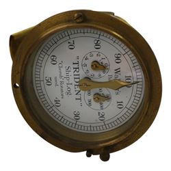 Walkers Patent 'Trident' Ship's log with cherub rotators, contained in original wooden case