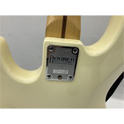Hohner Professional J Bass F1 four-string fretless electric bass guitar, serial no.C206482 L116cm; in soft carrying case