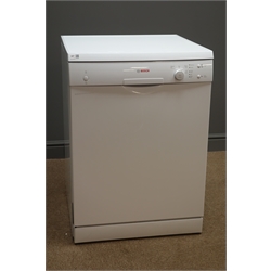  BOSCH  dishwasher, W60cm - 9 months old (This item is PAT tested - 5 day warranty from date of sale)  