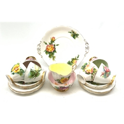 Royal Standard Harry Wheatcroft 'World Famous Roses' 21 piece tea set in original packaging 