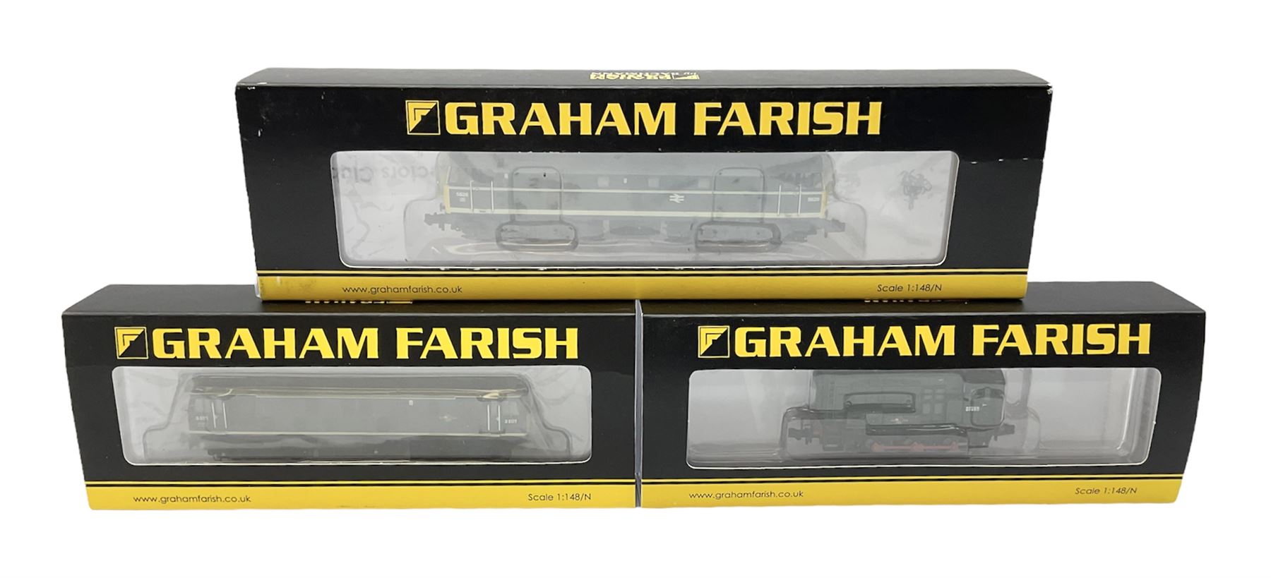 Graham Farish by Bachmann 'N' gauge - Class 31 diesel locomotive no.5826, Class 25/1 locomotive no.D5177 and Class 08 diesel shunter locomotive no.D3785 (3)
