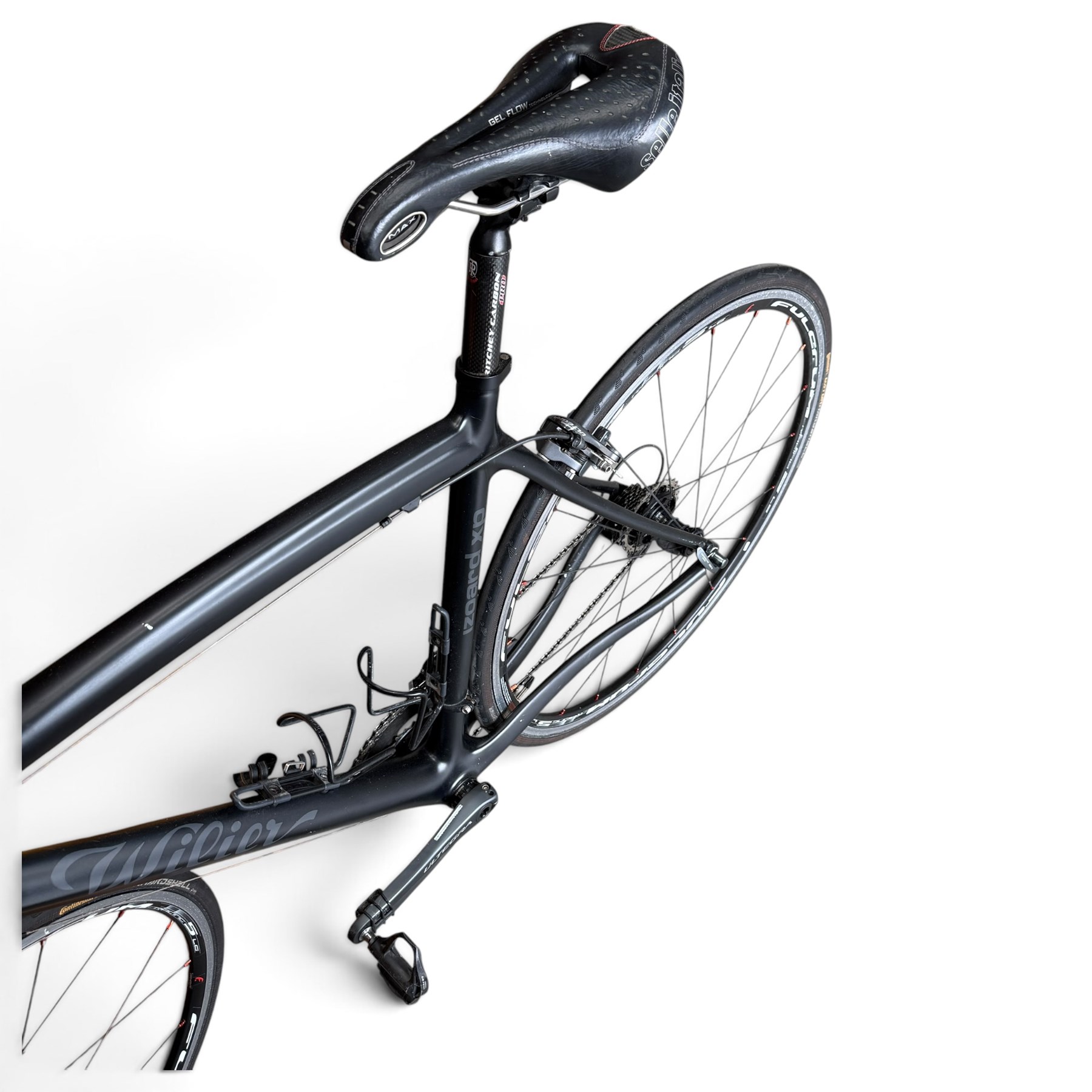 Wilier - Izoard XP bicycle, continental tyres, 2x11-speed, medium along with mixed accessories 